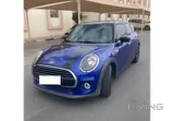urgent sale Mini cooper under warranty, travelling in two days